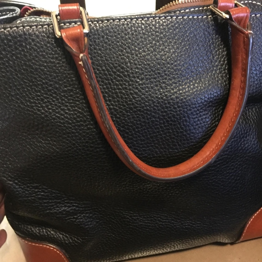 Dooney & Bourke